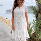 💃Rochie florală albă cu decupaj elegant - Mărime mare