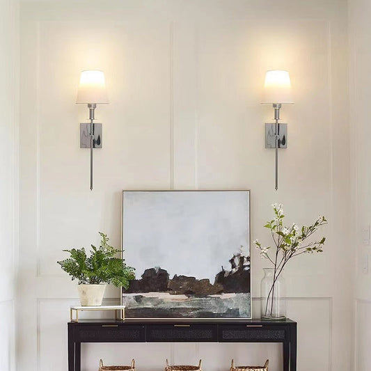 💡Klasická nástěnná lampa s látkovým stínidlem