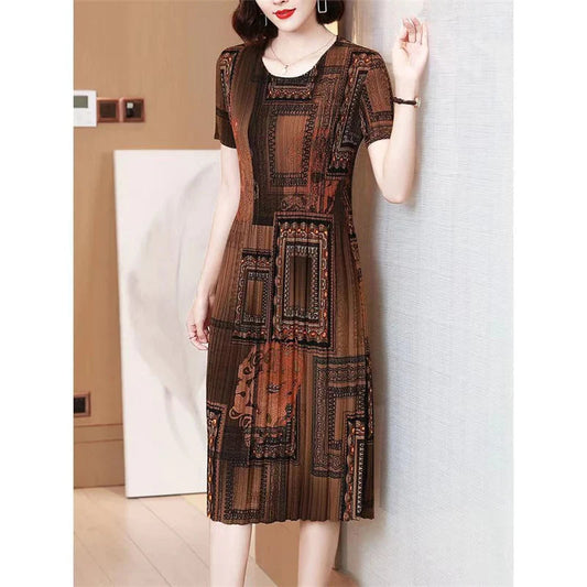 Fashionable Pleated Dress